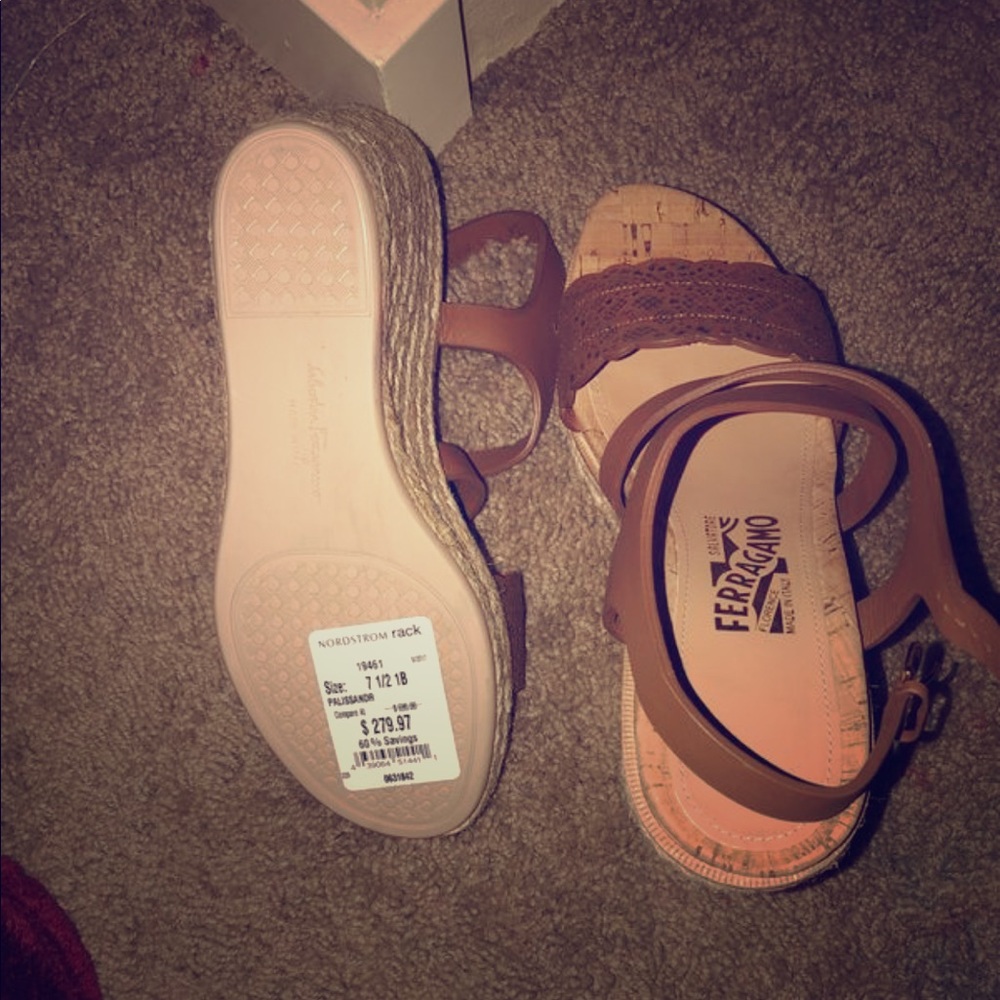 Ferragamo wedges size 7 1/2